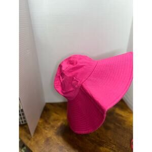 NWOT Women pink fuschia oversized bucket hat 0987